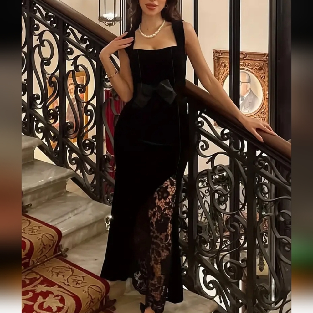 Elegant Black Lace-Trimmed Sleeveless Mermaid Maxi Velvet Dress with Bow Detail - Picture 4 of 4
